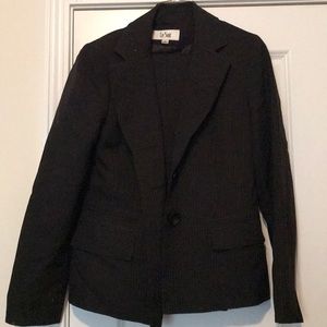 Le suit 2 piece pant suit